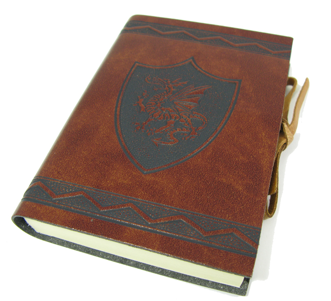 Livre en cuir Dragon ailé petit 9 cm x 13 cm 2