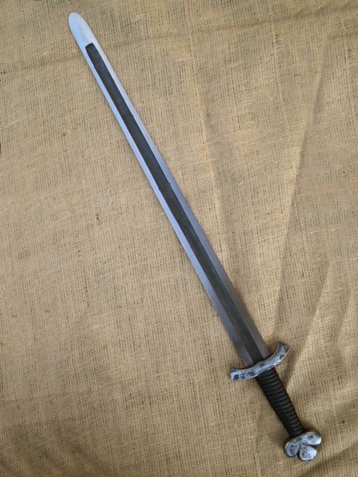 Large Épée Viking avec SK-A 2