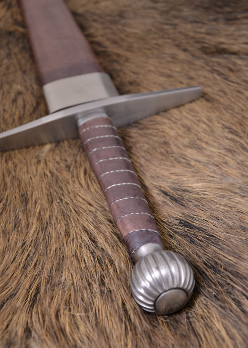 Fouet de taureau en cuir fait à la main ⚔️ Boutique Épées
