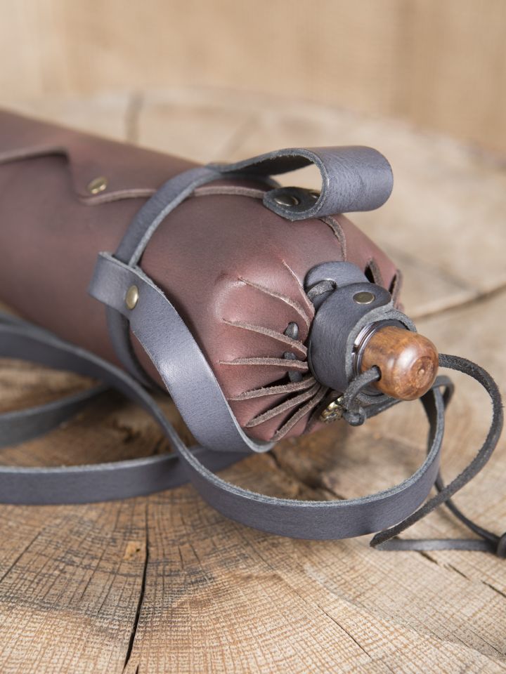Gourde en cuir interieur PET en marron 3