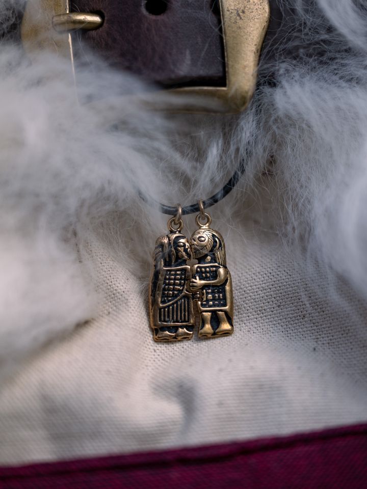 Pendentif viking divisible 3