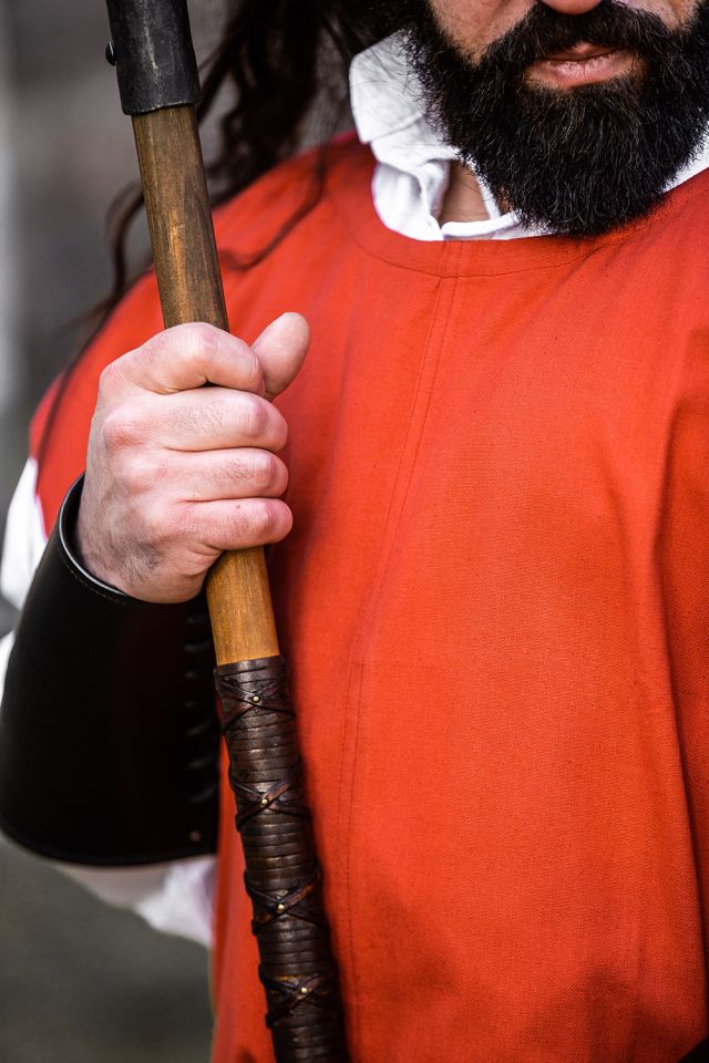 Tabard médiéval rouge orangé 3