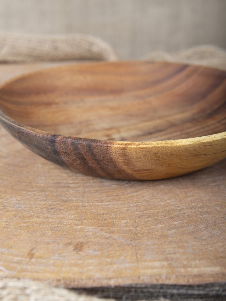 Assiette à soupe ronde en bois d'acacia 3