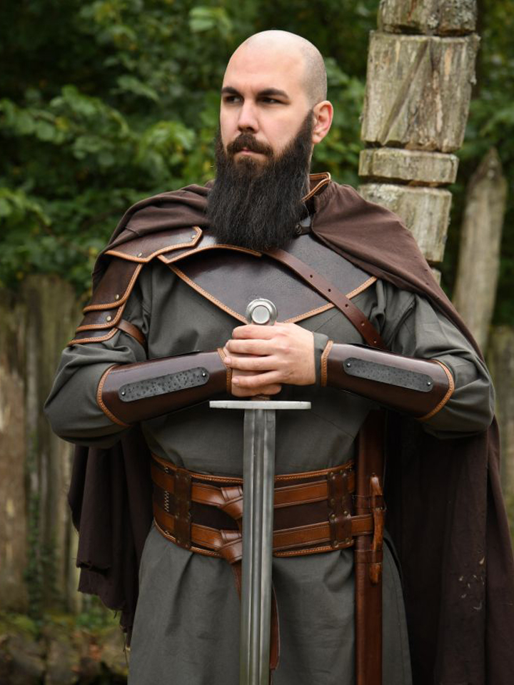 Col en cuir Arnulf marron 3