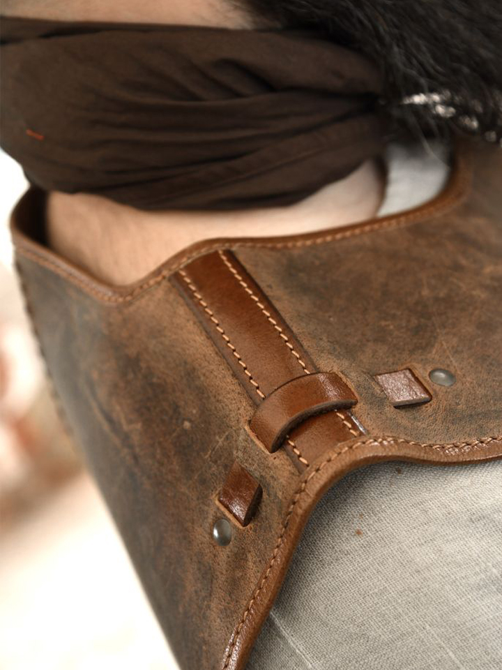 Armure de torse Sindri marron 3