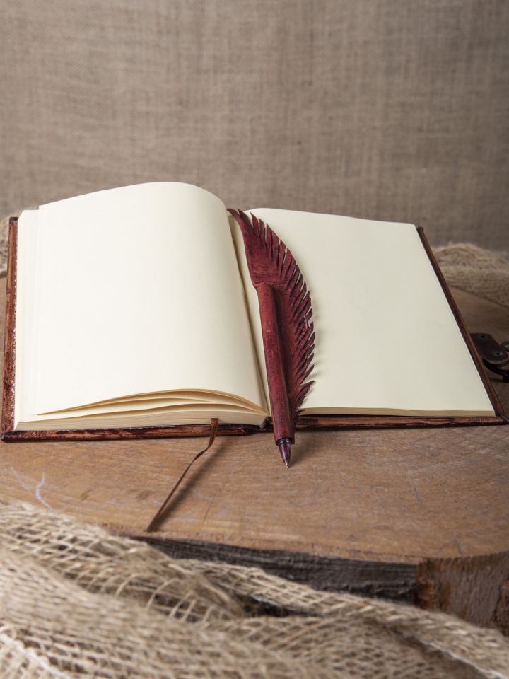 Carnet en cuir et stylo en cuir rouge 3