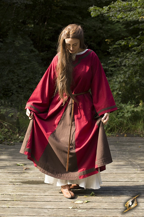 Robe médiévale Astride bicolore en marron et rouge S/M 3