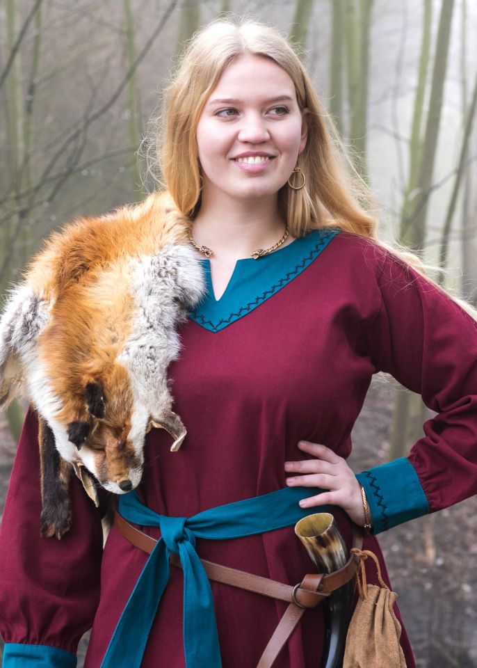 Robe viking Freydis bordeaux/bleue 3