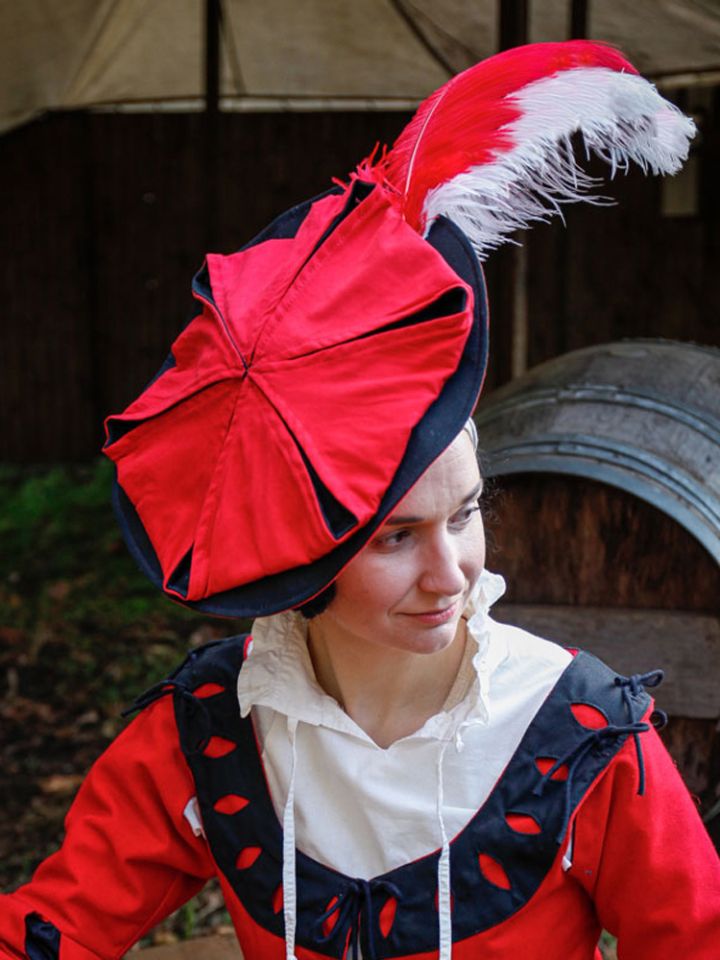 Chapeau Frundsberg rouge/noir 3