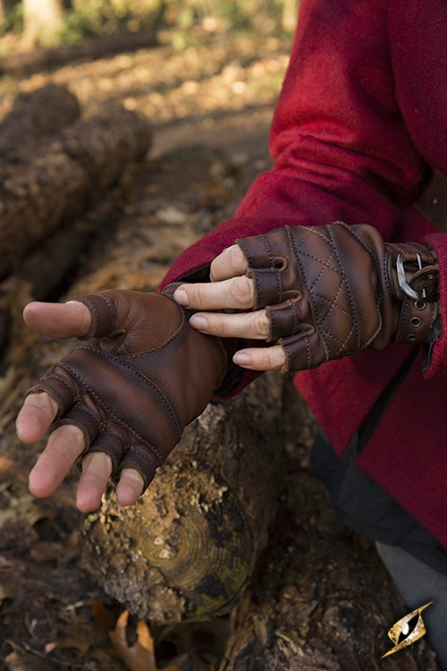 Gants en cuir celtiques 3