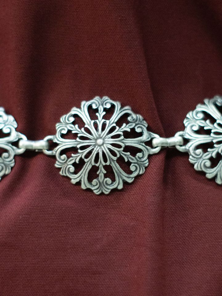 Ceinture chaîne avec ornements gothiques vieil argent 3