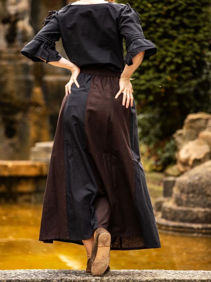 Jupe médiévale bicolore noire et marron 3