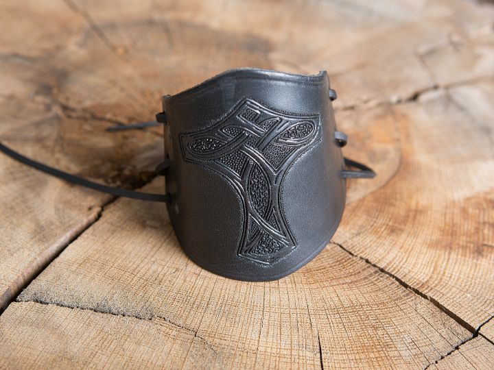 Brassard en cuir Marteau de thor 3