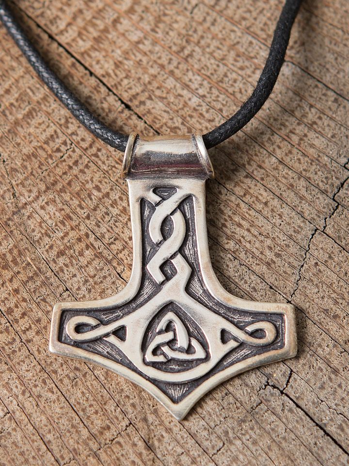 Pendentif Marteau de Thor 3