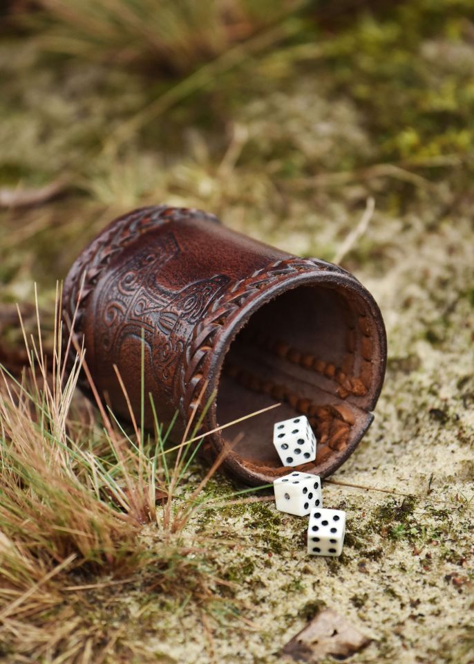 Gobelet à dés avec motif Marteau de Thor Sans les dés 3