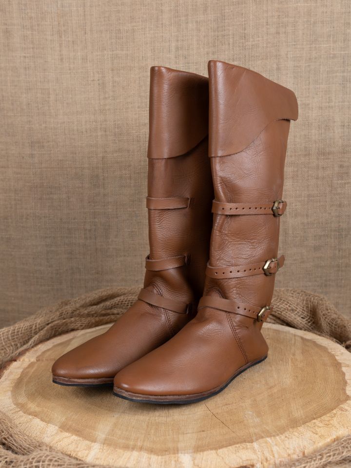 Bottes médiévales marron avec semelle en caoutchouc 3