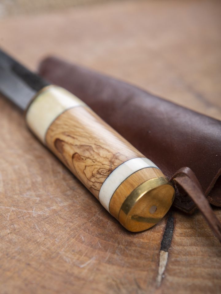 Couteau médiéval avec manche en bois et os 4