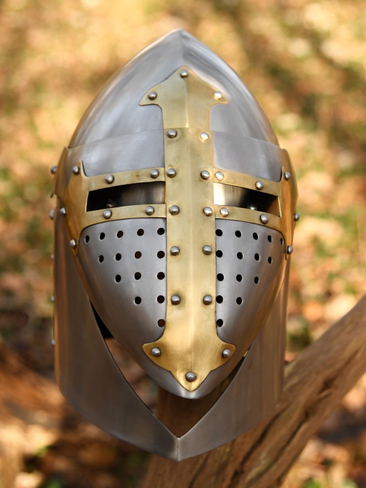 Heaume teuton 4