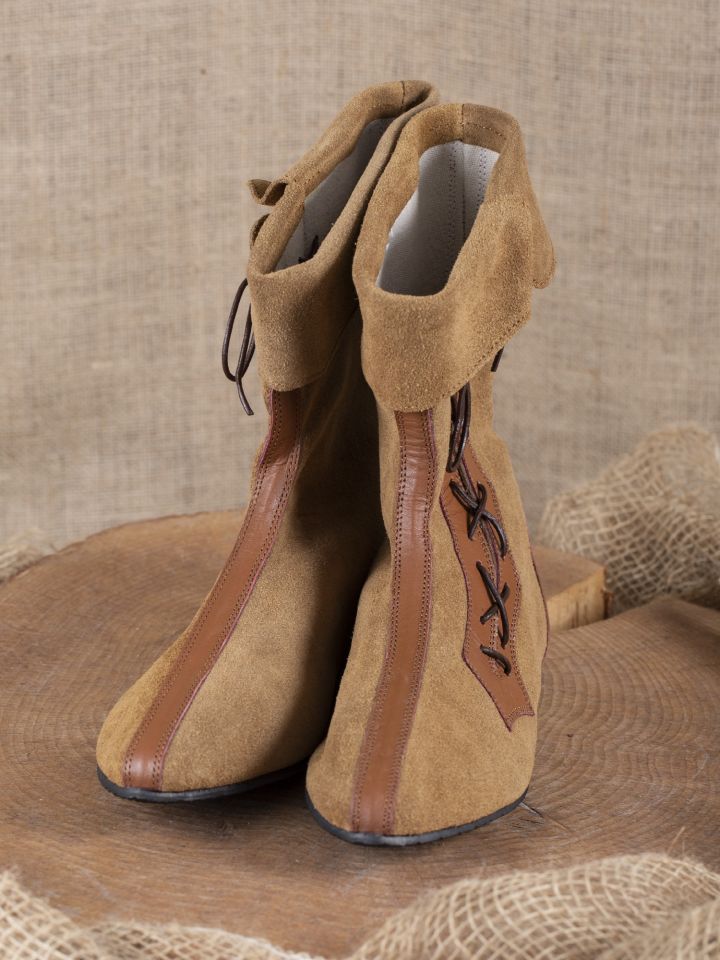 Bottines médiévales avec laçage sur le côté en marron 39 4