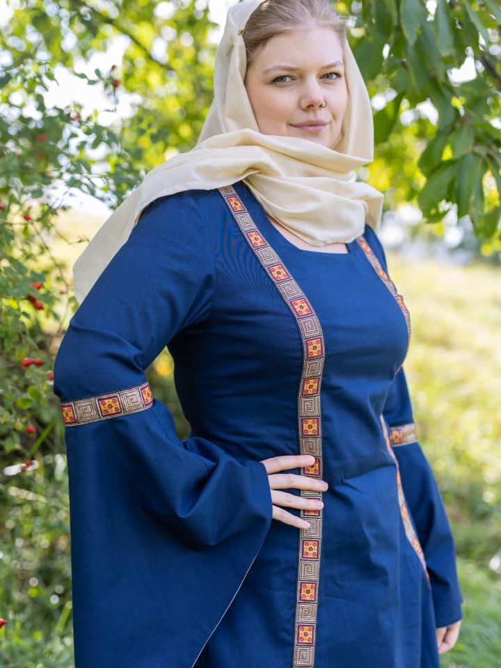 Robe médiévale Rachel M 4