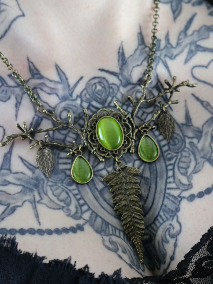 Collier fougère, en vert 4