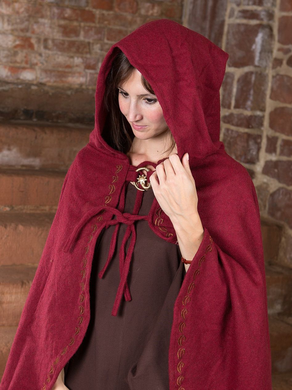 Cape Affra en bordeaux La boutique medievale