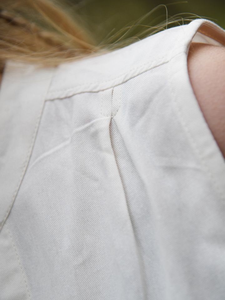 Blouse médiévale sans manche Levke en blanc-écru XXL 5