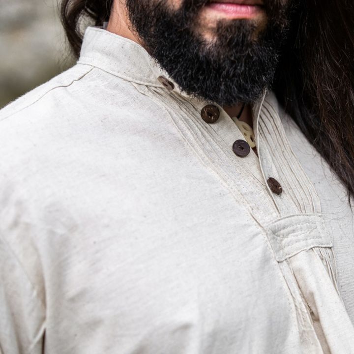 Chemise médiévale avec des boutons en bois L 5