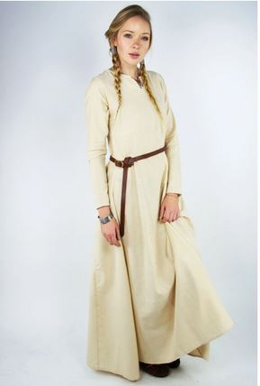Robe médiévale simple en blanc-écru L 5