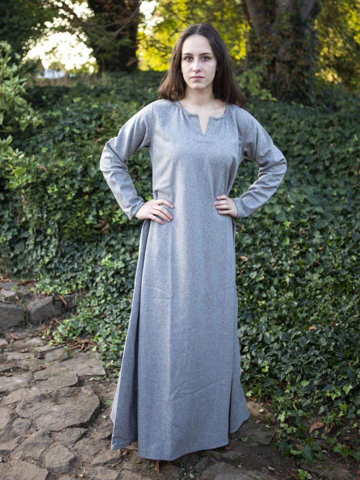 Robe Wilma, en gris clair L 5