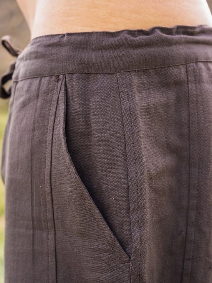 Pantalon en coton en marron 5