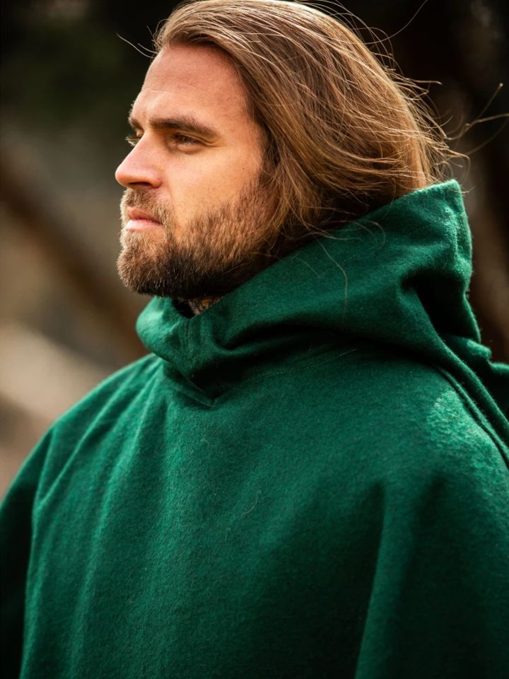 Capuchon en laine feutrée en vert 5