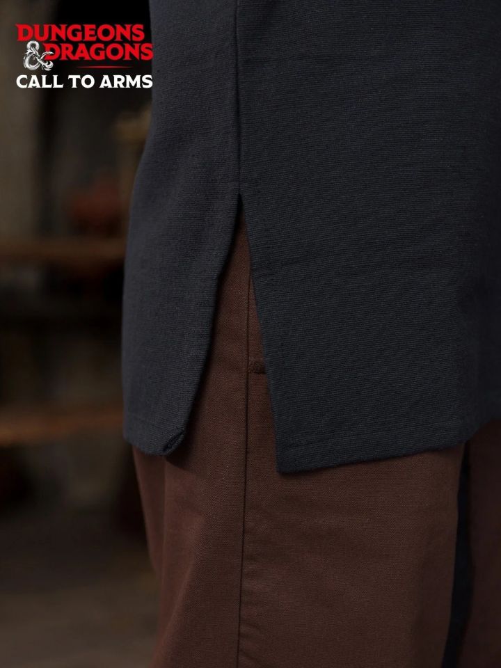 Chemise barbare D&D noire 6