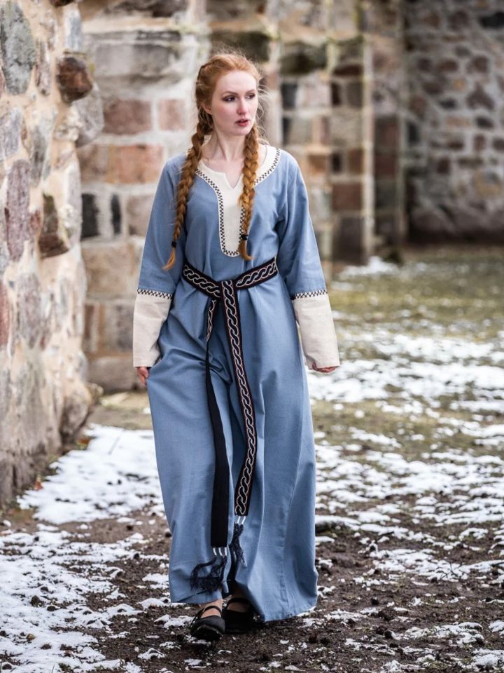 Robe viking Freya bleu tourterelle 6