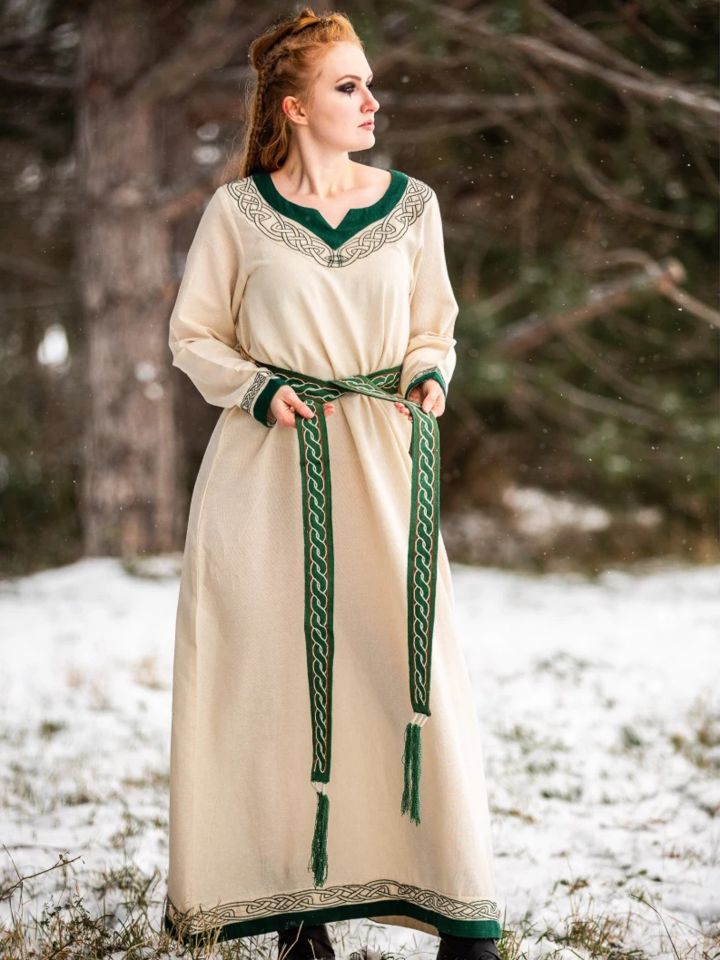 Robe viking Lagertha vert naturel 7