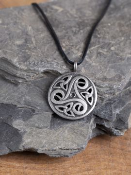 Pendentif Triskelion