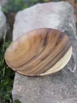 Assiette ovale en bois d'acacia
